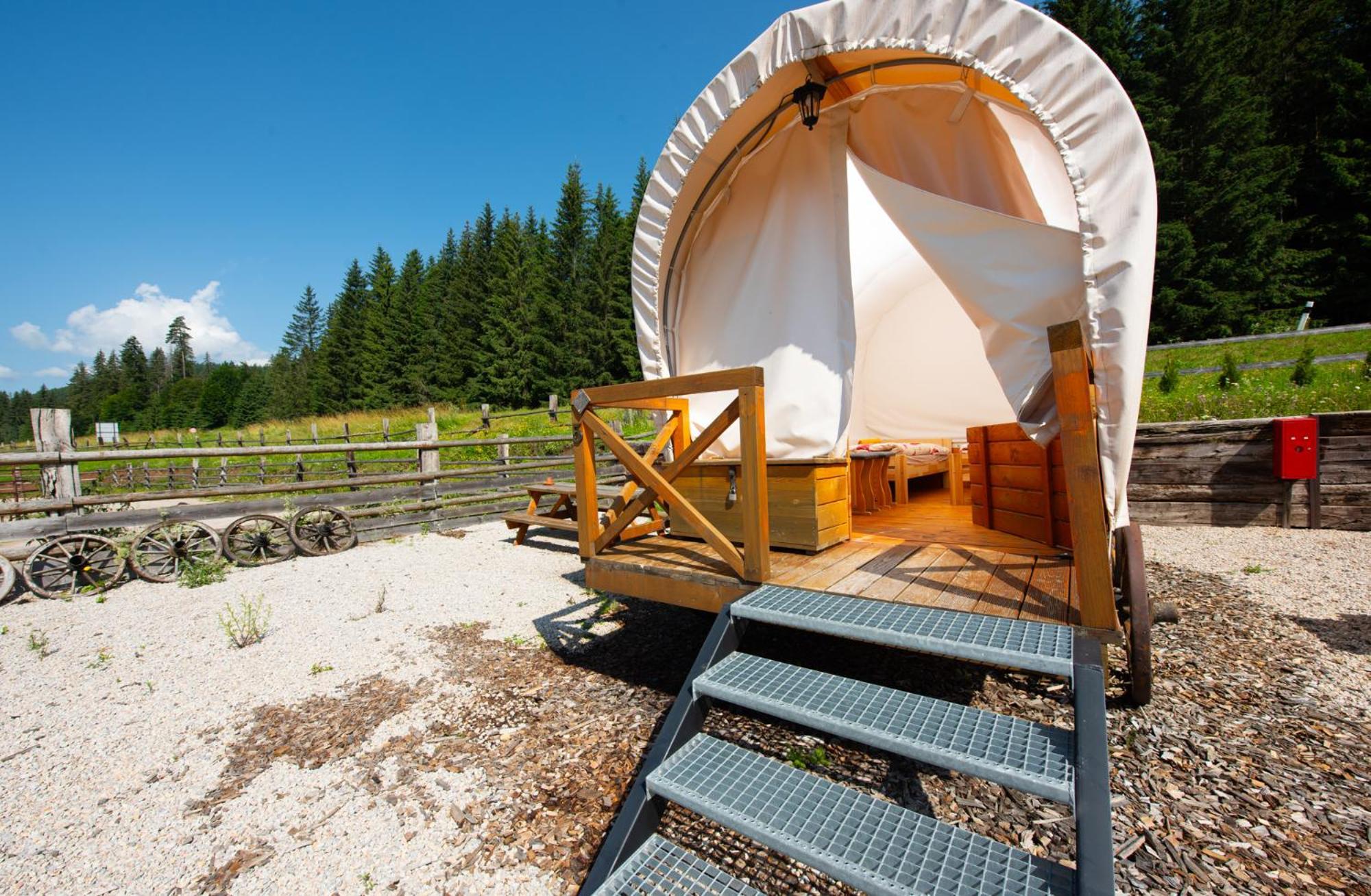 Gasthaus Ranc Pod Ostrou Skalou Stratená Zimmer foto